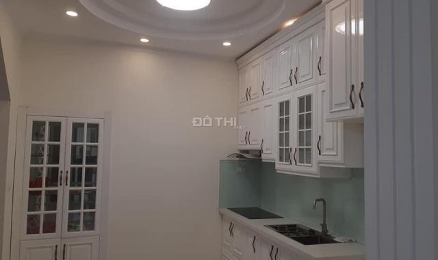 Bán nhà đường Đoàn Văn Bơ hẻm 6m, 40m2 chỉ 3 tỷ không quy hoạch