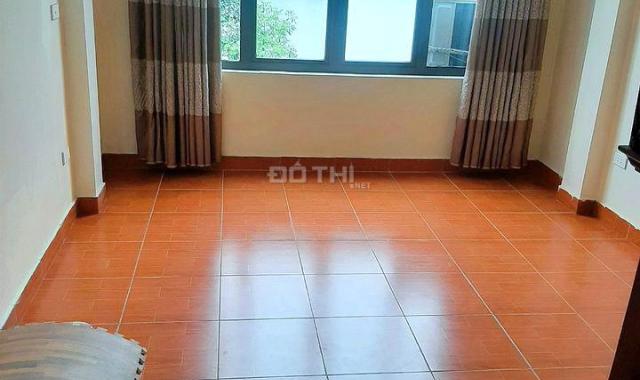 Nhà phố Tây Trà, Hoàng Mai, 35m2 x 4T, view mặt hồ, vỉa hè ô tô tránh, 5.2 tỷ