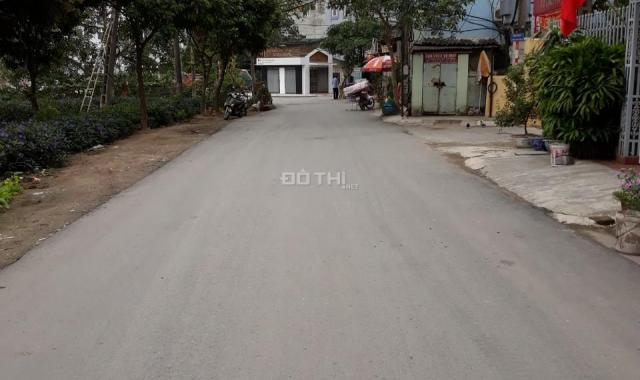 Bán nhà dân xây độc lập chắc chắn - Ở Thanh Liệt - Thanh Trì - HN, diện tích 50m2. LH 0915455788