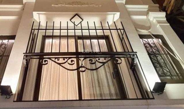 Nhà mới Trường Chinh, cách phố 20m, ngõ xe ba gác, DT 30m2 x 5T, giá hấp dẫn