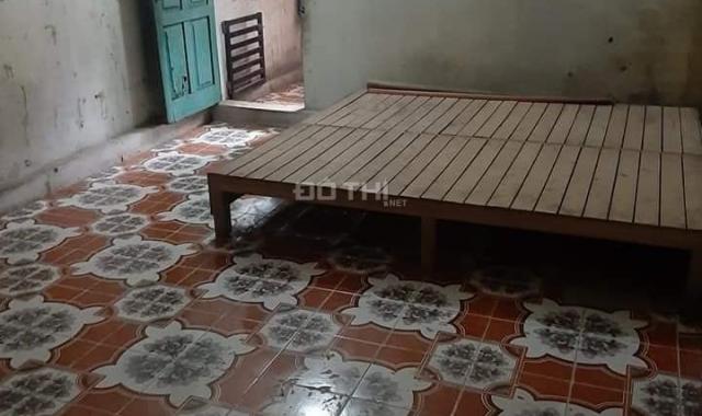 Bán đất tặng nhà 2Tx50m2 đối diện BX Giáp Bát, Giải Phóng, Hoàng Mai, 1 tỷ 98