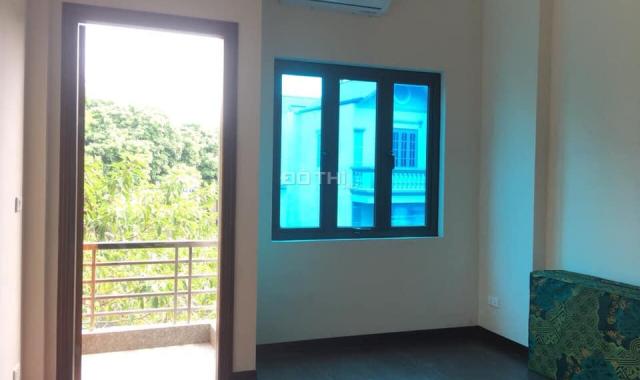 Cho thuê nhà 5 tầng Ngọc Thụy, Long Biên, 40m2/ sàn, giá: 8 triệu/tháng, LH: 0984.373.362