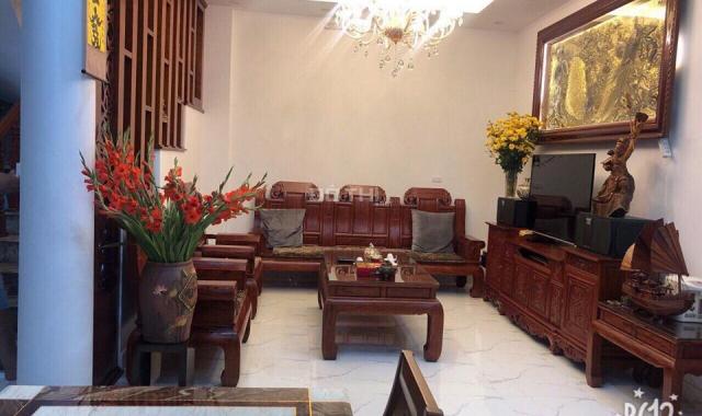 Cho thuê nhà riêng 4 tầng Ngọc Thụy, Long Biên, 100m2/ sàn, giá: 25 triệu/tháng, LH: 0984.373.362