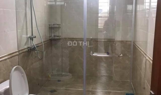 Bán gấp nhà phố Tạ Quang Bửu, Hai Bà Trưng. DT 50m2 x 5 tầng ô tô đỗ cửa