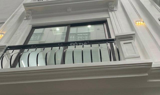 Nhà nhà mới Bạch Đằng, Đầm Trấu, 45m2x5 tầng, ngõ to gần đường, 6 ngủ cho thuê đỉnh