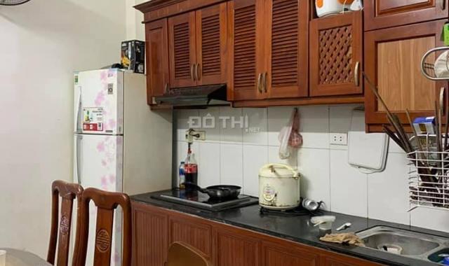 Bán nhà ngõ 230 Định Công Thượng, ô tô vào nhà - gara - nhà đẹp, diện tích 45m2 giá nhỉnh 4 tỷ