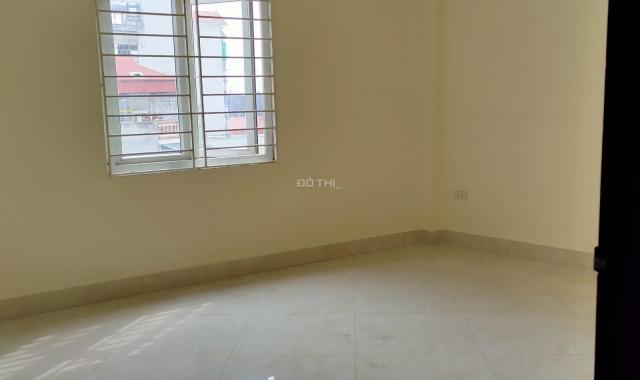 Bán nhà ngõ 254 Tam Trinh - Yên Sở, DT sổ 71m2 x 3T đẹp, về ở ngay, giá 4,2 tỷ