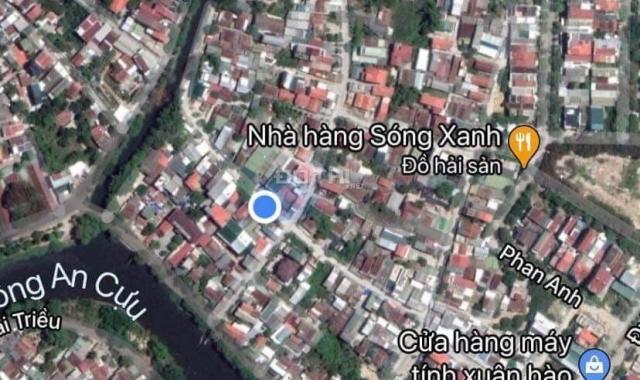 Bán nhà đất ngay trung tâm hiện trạng có nhà cấp có sẵn ngay trung tâm