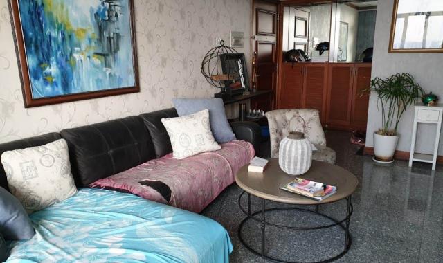 Cần bán căn hộ tại Hoàng Anh River View gồm 4 phòng ngủ, 3 phòng tắm, có diện tích 162.5m2