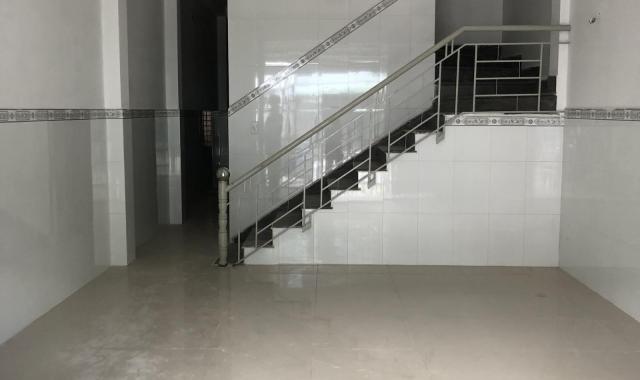 Bán nhà trệt lầu dãy B đường số 57 KDC 586 phường Phú Thứ - Cái Răng