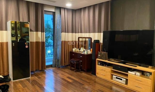 Biệt thự 248.9m2 song lập Anh Đào 09 (AD09) Vinhomes Riverside, hoàn thiện, full đồ, hướng ĐN