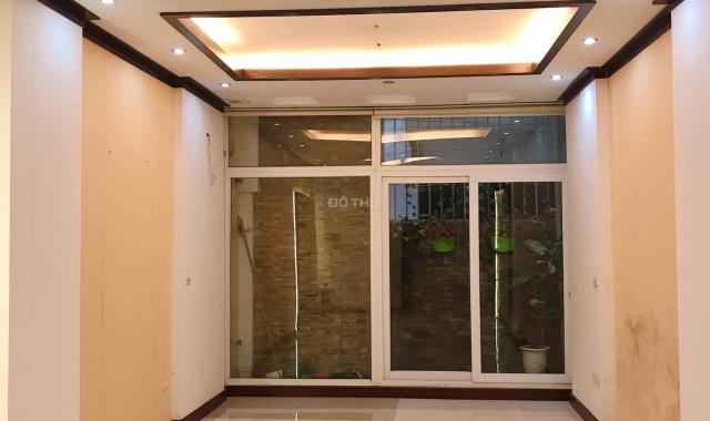 Bán nhà Ông Ích Khiêm, Ba Đình, DT 90m2, MT 4,5m, chưa đến 10 tỷ