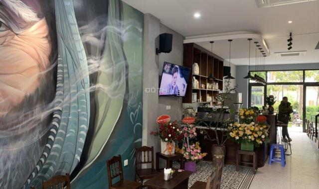 Chính chủ bán shophouse mặt chung cư Bình Minh Garden 93 Đức Giang