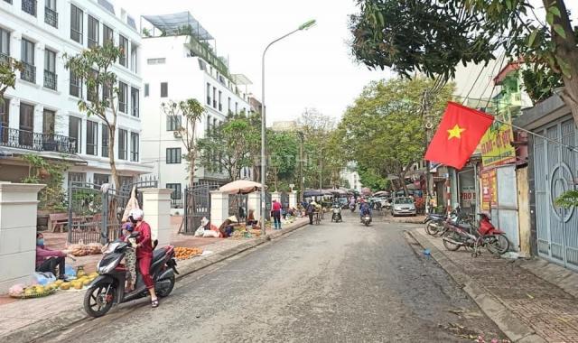 Bán đất tại đường Sài Đồng, Phường Sài Đồng, Long Biên, Hà Nội diện tích 93m2 giá 9.6 tỷ