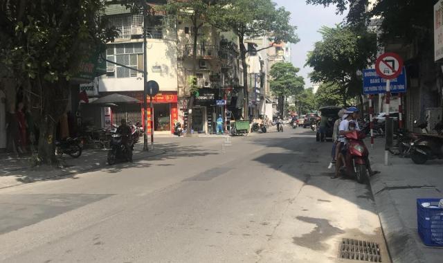 Chính chủ bán nhà mặt phố Nguyễn Khuyến Văn Miếu - Đống Đa 3 tầng 35m2 giá thỏa thuận