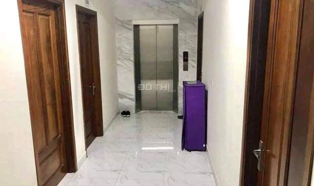 Bán gấp nhà Tôn Thất Tùng, Đống Đa 120m2 9T thang máy cho thuê 120tr/tháng giá 17,5 tỷ ô tô