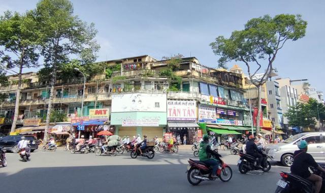 Cho thuê nhà góc 2 MT Nguyễn Tri Phương + Trần Phú, Quận 5, DT: 8x20m, lầu: 12x20m