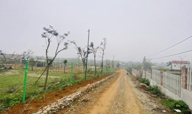 Bán gấp 1100m2 đất thổ cư xung quanh các homestay tại Lương Sơn, Hòa Bình