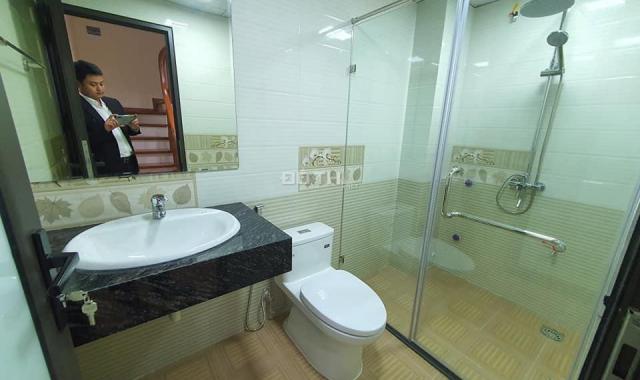Nhỉnh 2 tỷ sở hữu nhà mới 31m2*4T ngã tư Văn Phú, Hà Đông
