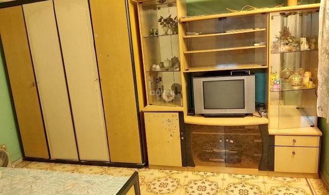 Chính chủ bán nhà tập thể đường Láng 50m2