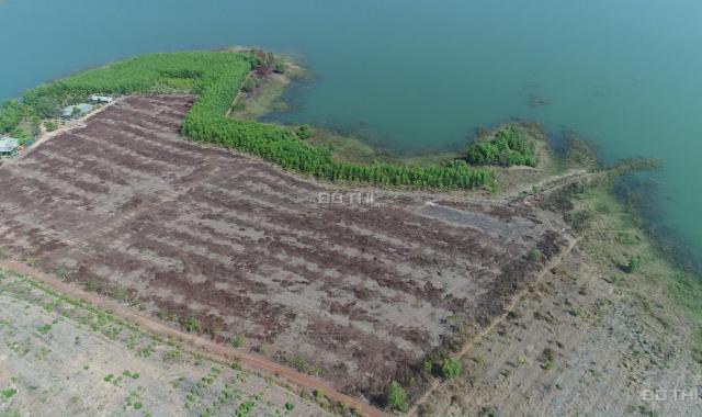 CC bán lô đất 3 mặt tiền Hồ Trị An, H. Vĩnh Cửu, Đồng Nai 9000m2