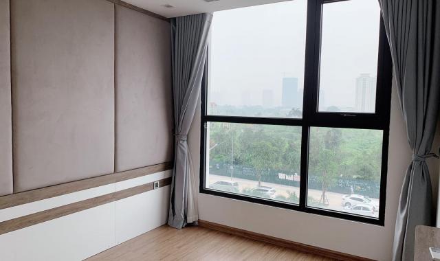 Bán cắt lỗ căn 2PN 2 vệ sinh, 69.1m2, giá 2.07ỷ bao hết phí Vinhomes Green Bay LH: 0967627167