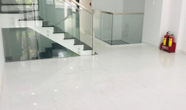 Cho thuê tầng trệt làm văn phòng 5x23m trong KDC Vạn Phúc City Thủ Đức