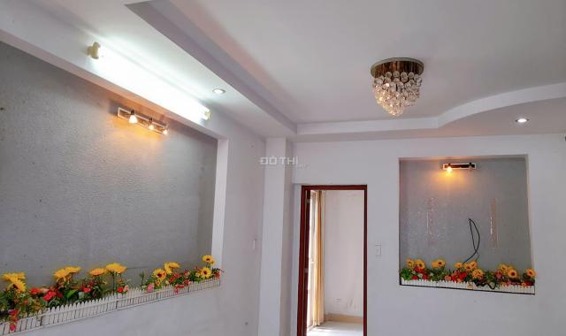 Nhà Nguyễn Văn Nghi 50m2, 4 tầng, 5.2x10 m, 4 tỷ 2 Phường 7, Gò Vấp