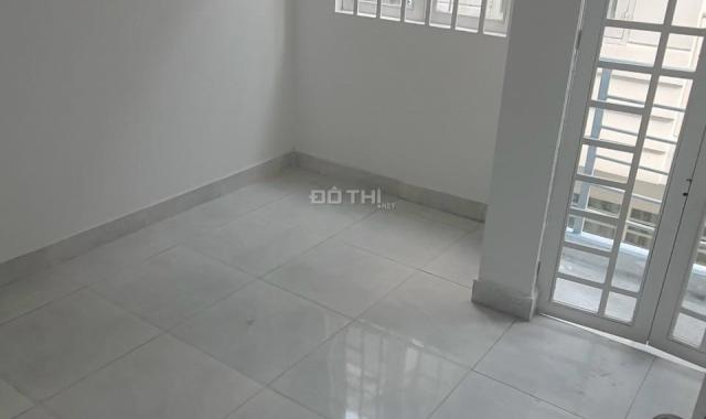 Bán nhà giá rẻ đường Hà Huy Giáp, phường Thạnh Xuân, Q12 đúc một trệt, một lầu