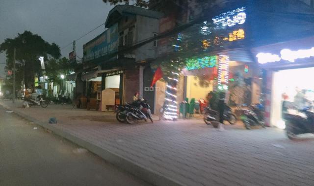 Nhỉnh 2 tỷ mặt đường QL1A, sổ đỏ, phố ga Trần Phú - Thường Tín, gía rẻ