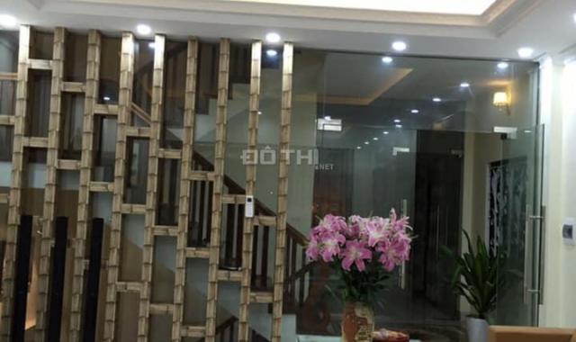 Bán nhà siêu đẹp Phố Trạm, Long Biên, 5 tầng, 66m2, giá 8,9 tỷ (Ngõ kinh doanh)