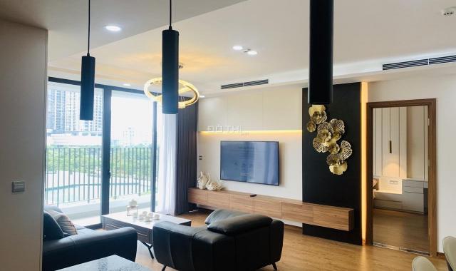 Gia đình cần bán gấp căn 2pn 80.36m2 cc The Park Home(C22 Bộ Công An), view công viên Cầu Giấy