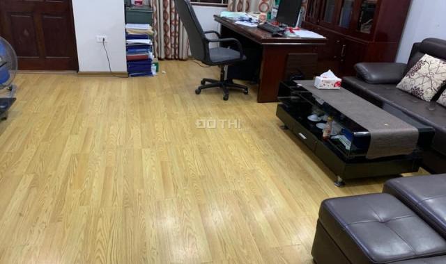 Cho thuê nhà 4 tầng có gara ô tô Thạch Bàn, Long Biên, 66m2 / sàn. LH: 0984.373.362