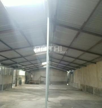 Cho thuê kho (DT: 1000m2) 670m2 là nhà xưởng giá 20 triệu 1 tháng