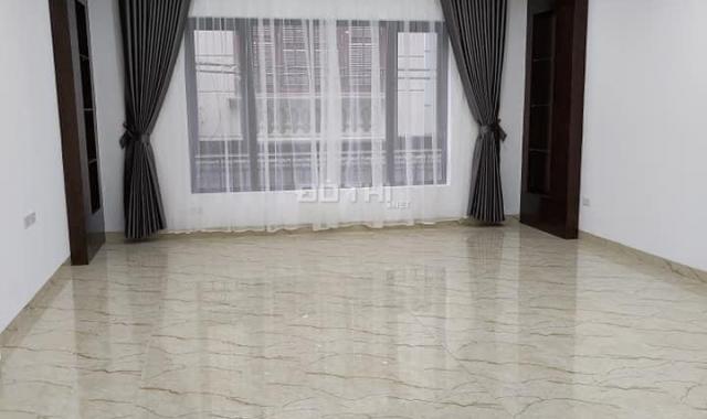 Bán nhà Phan Văn Trường - Cầu Giấy 52m2 6 tầng thang máy, MT 5m. Ô tô tránh vỉa hè, 0981679596