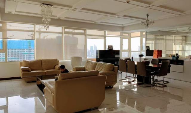 Penthouse Saigon Pearl cho thuê tại block Sapphire 1 tầng cao, có DT 230m2