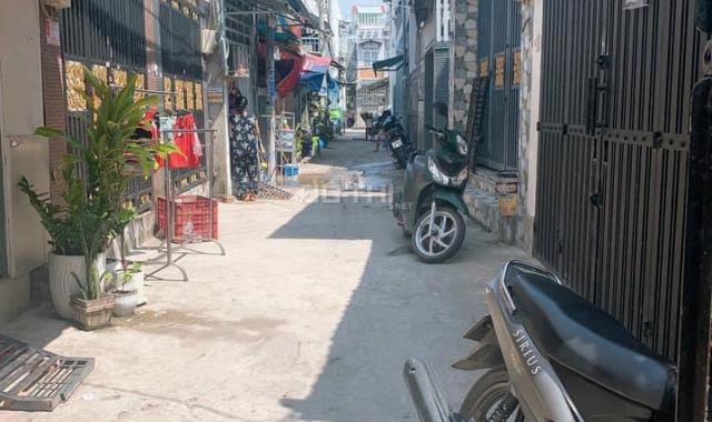 Bán gấp nhà đường Tân Kỳ Tân Quý, Tân Phú, chính chủ giá rẻ