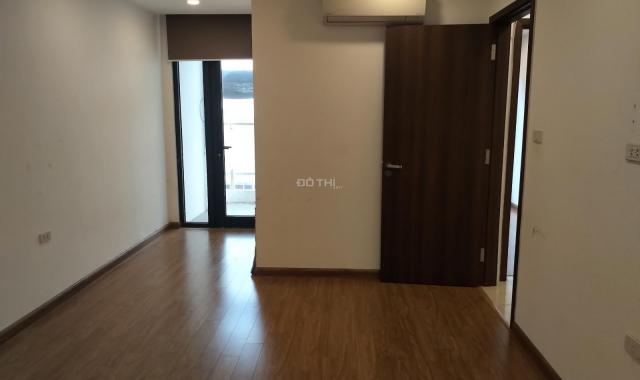 Hết hợp đồng thuê, bán căn hộ 2 PN ban công Đông Nam rẻ nhất Hanoi Center Point 27 Lê Văn Lương