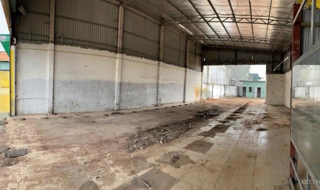 Chính chủ bán nhà xưởng 500m2 2 mặt tiền Xuân Thới Thượng, Hóc Môn giá rẻ