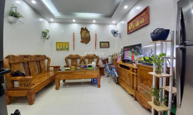 Nhà Đặng Văn Ngữ, đẹp long lanh, 15m ô tô tránh, ngõ thông, 3 tỷ 800tr, 0703451750