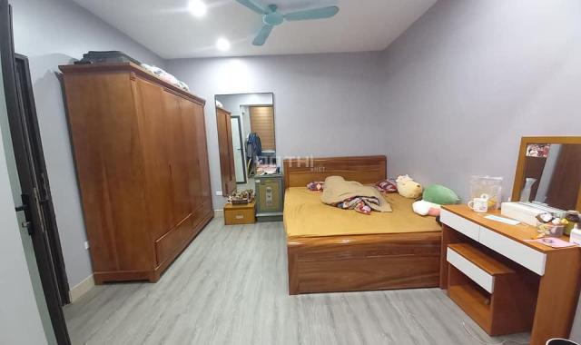 Nhà Đặng Văn Ngữ, đẹp long lanh, 15m ô tô tránh, ngõ thông, 3 tỷ 800tr, 0703451750