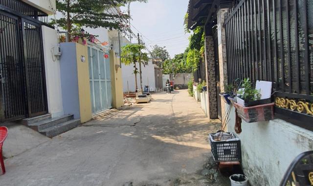 Bán đất hẻm 71 đường Cây Keo, P. Tam Phú, Thủ Đức, DT 96.1m2 (4,4 x 20m) giá 4,95 tỷ