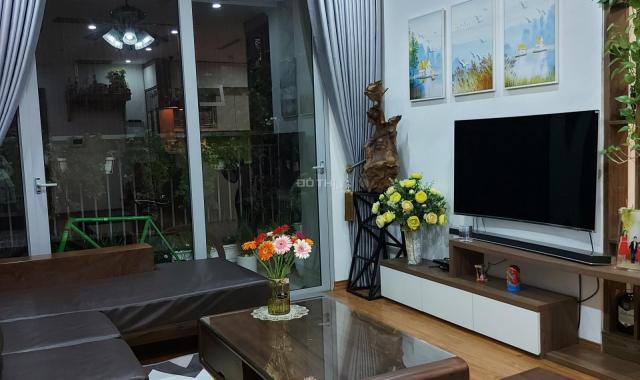 Bán căn góc tầng trung 3PN 116m2 BC Đông Nam view bể bơi có slot oto Vinhomes Gardenia giá 5.2 tỷ