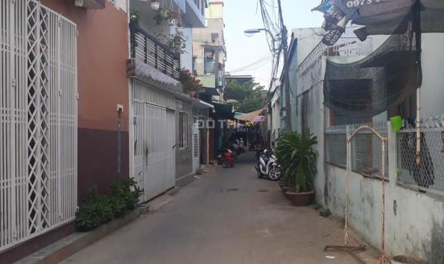 Nhà kiệt gác lửng 32m ra tới đường chính Nguyễn Phước Nguyên 72m2 (5*14.4) giá 2.x tỷ LH 0976755179