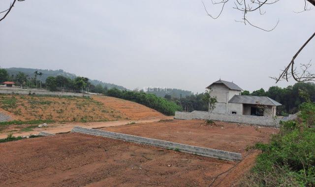 Bán đất thổ cư nằm trong quần thể Top Hill Villas tại Lương Sơn, Hòa Bình diện tích 1000m2