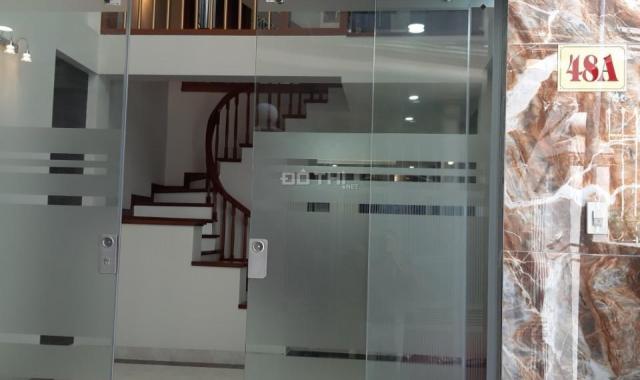 Bán nhà SĐCC 50m2 x 5 tầng, mặt tiền 4m, 6 PN phố Dịch Vọng, Cầu Giấy. 5,95 tỷ