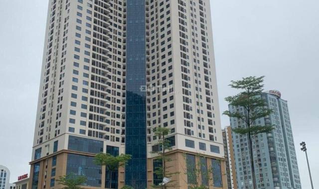 Cho thuê căn hộ chung cư dự án Golden Park Tower, Cầu Giấy, 3 phòng ngủ chỉ 16 triệu/ tháng