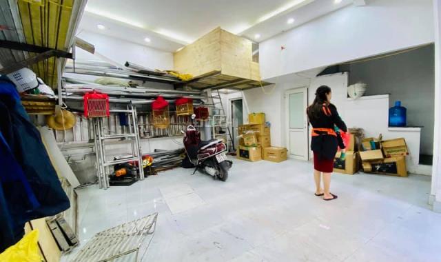 Bán nhà Làng Cót - Giáp mặt phố Hạ Yên Quyết Cầu Giấy kinh doanh sầm uất, giá 3,7 tỷ