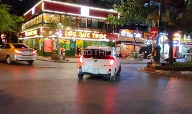 Bán nhà phố Trần Huy Liệu lô góc 2 mặt tiền thuận tiện KD. Vỉa hè 4m giá 3.5 tỷ