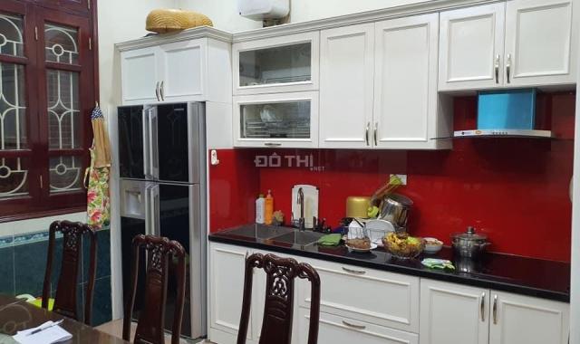 Gần phố ô tô tránh kinh doanh lô góc Nguyễn Trãi 46m2 5 tầng mặt tiền 6m